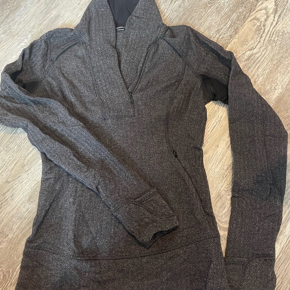 Lululemon quarter zip